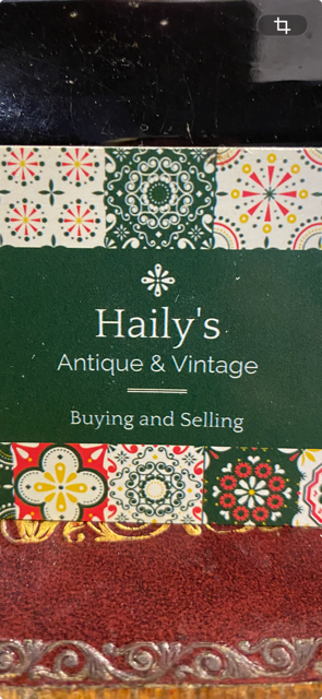 Hailly's Antique Vintage