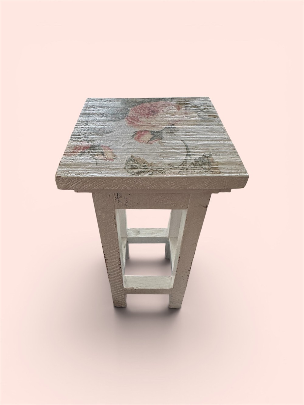 Riser with Floral