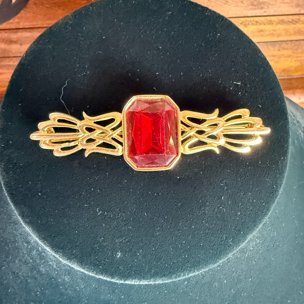 Vintage Gold Tone Bar Brooch with Red Emerald Cut Stone