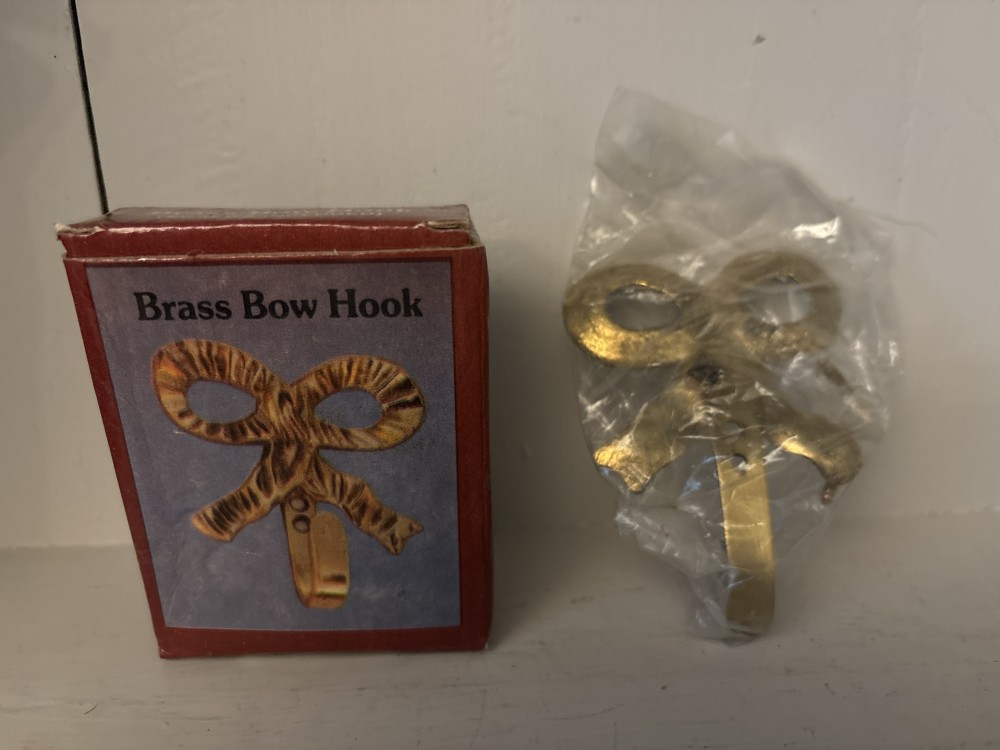 Brass Bow Wall Hook NIB