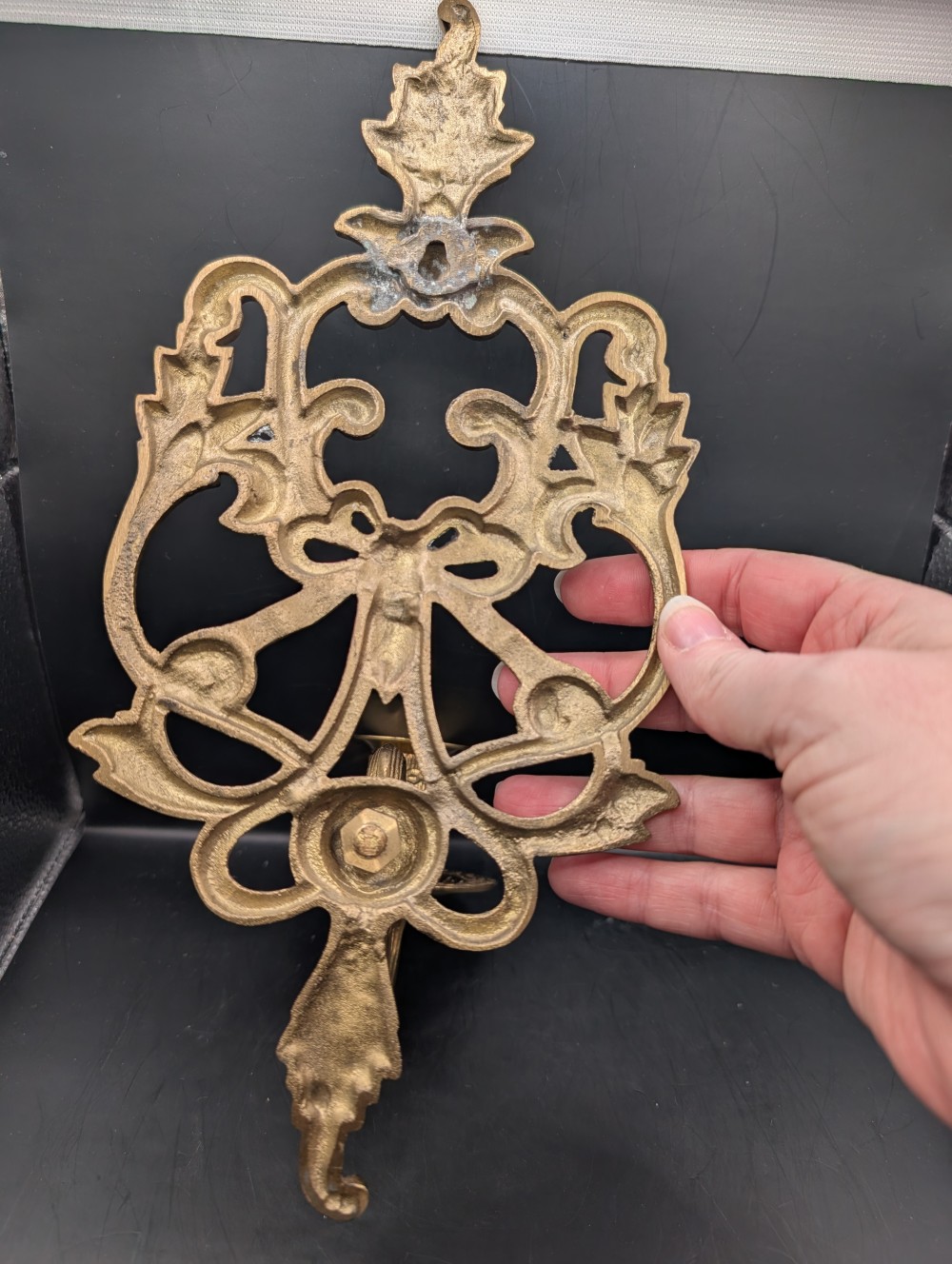 Vintage Hollywood Regency Brass wall sconces s/2
