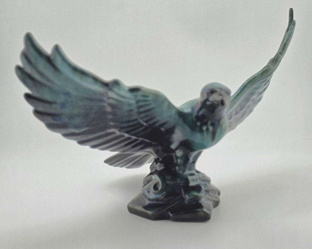 VTG Blue Mountain Pottery Soaring Eagle