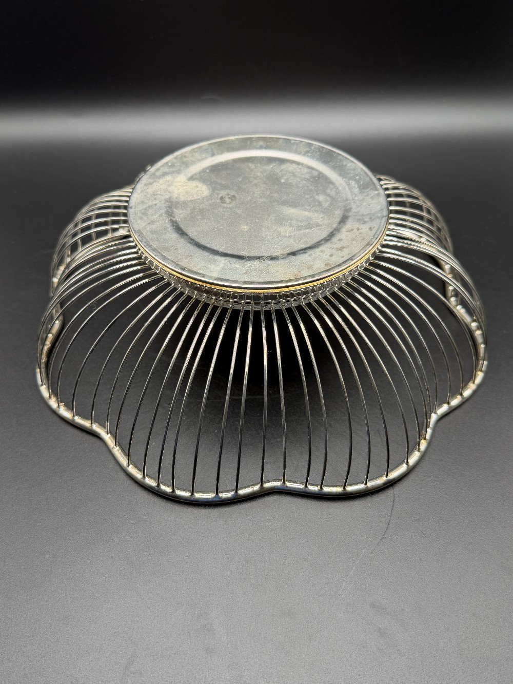 Silverplated Wire Bread Fruit Basket