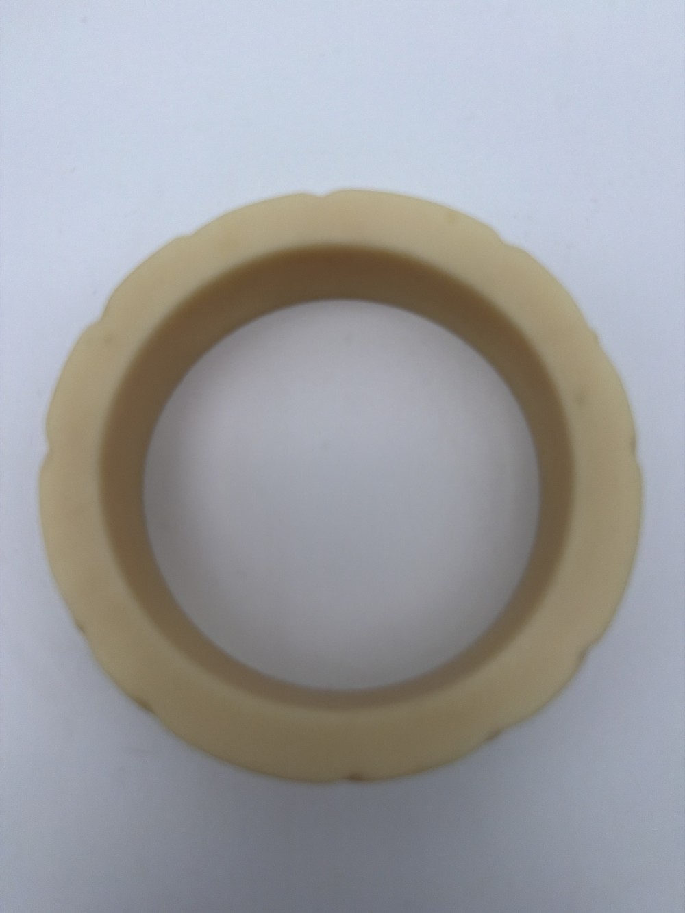 Vtg Chunky Ivory Bangle Bracelet