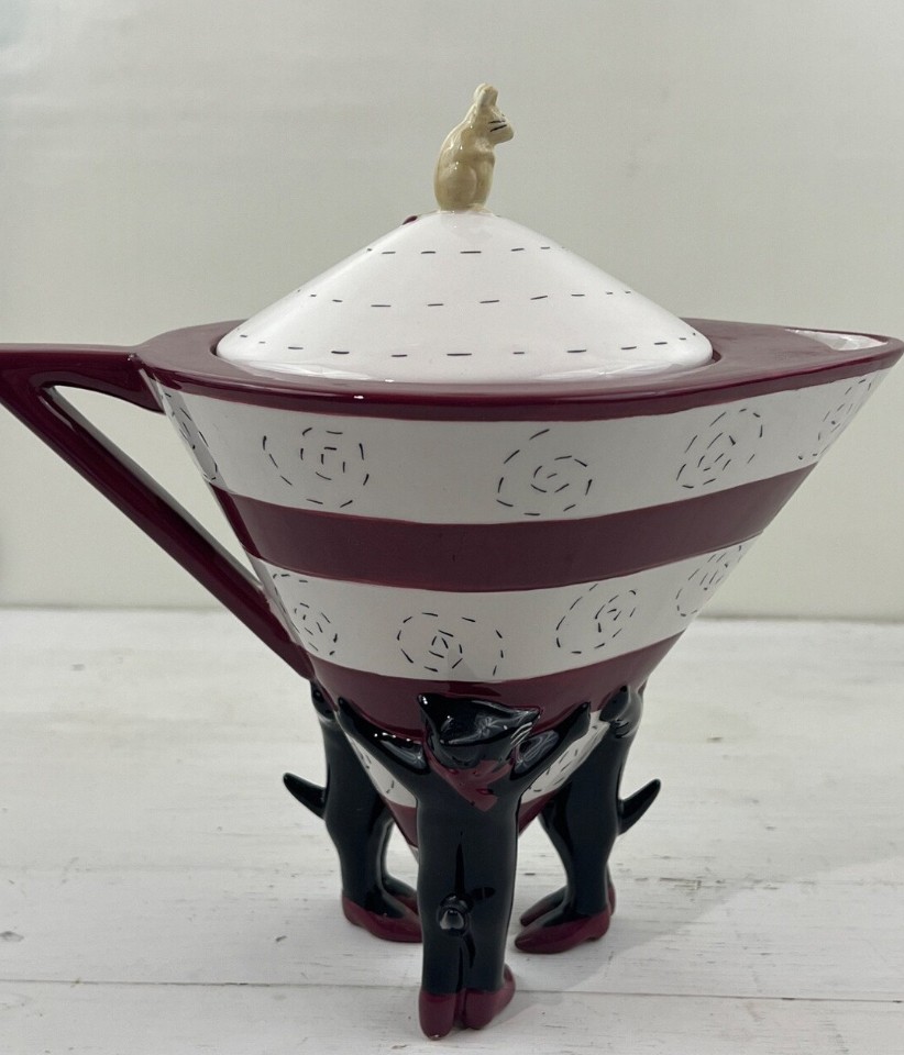 Cats in Heels Teapot (NIB)