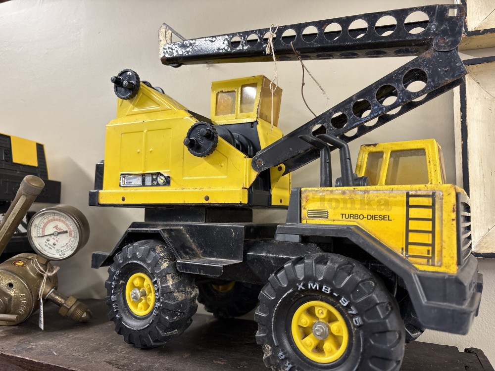Vtg Tonka Mighty 975 XMB Crane Missing Clam Bucket