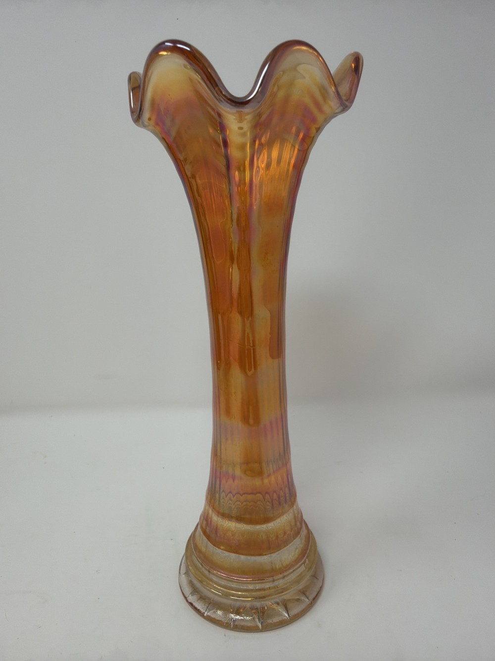 Imperial Glass swung vase