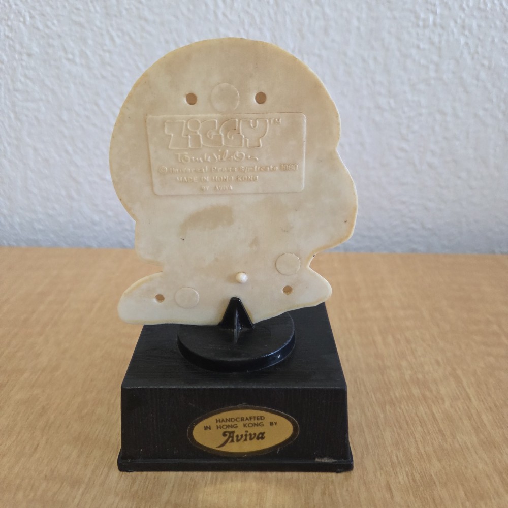 Vintage 1980 Ziggy Paperweight