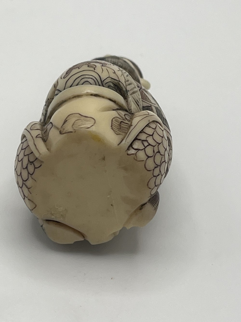 Mid 20thc ivory Netsuke  Japan
