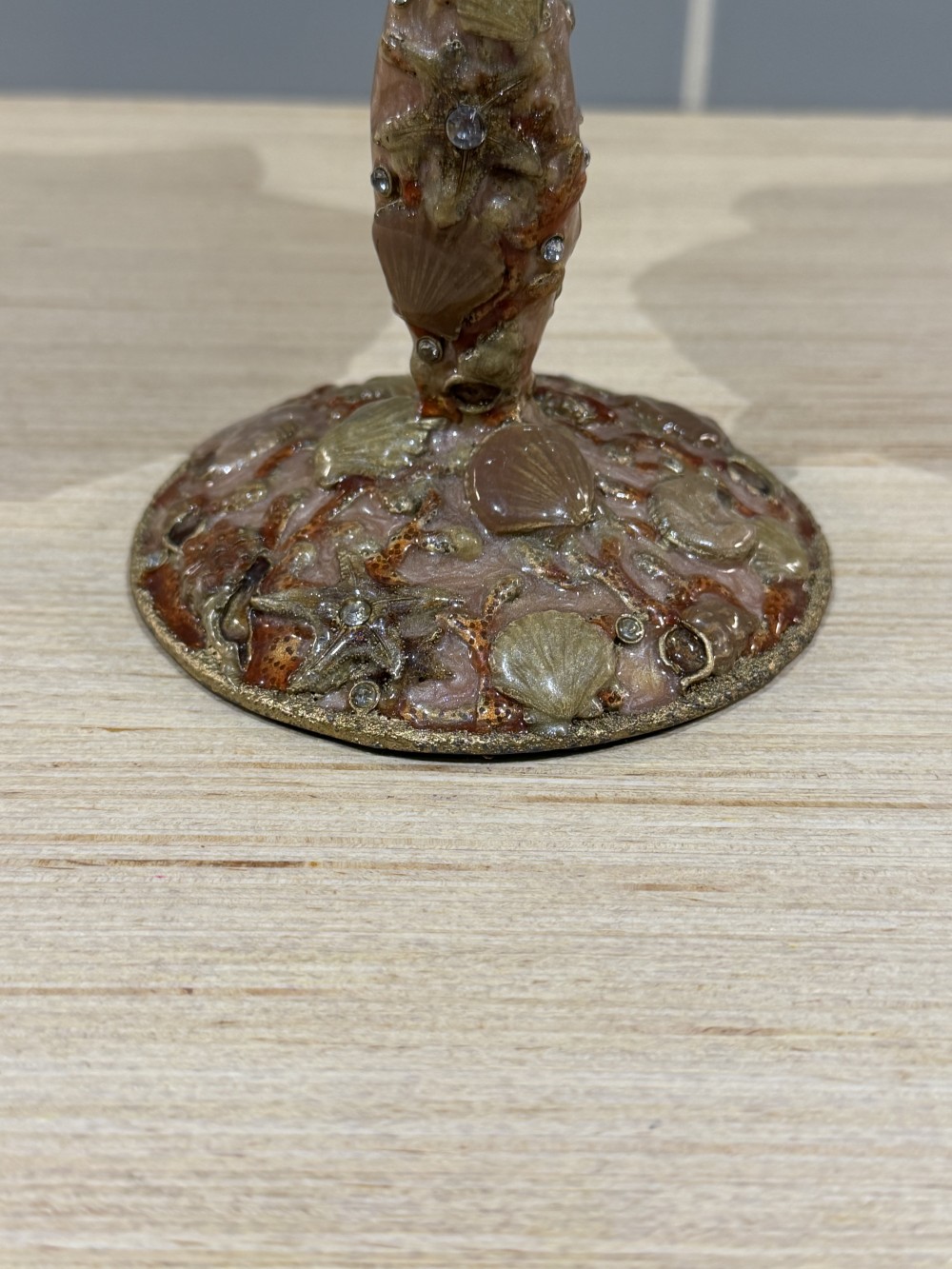 VTG Vance Kitira Seashell Pillar Candle Holder 8’