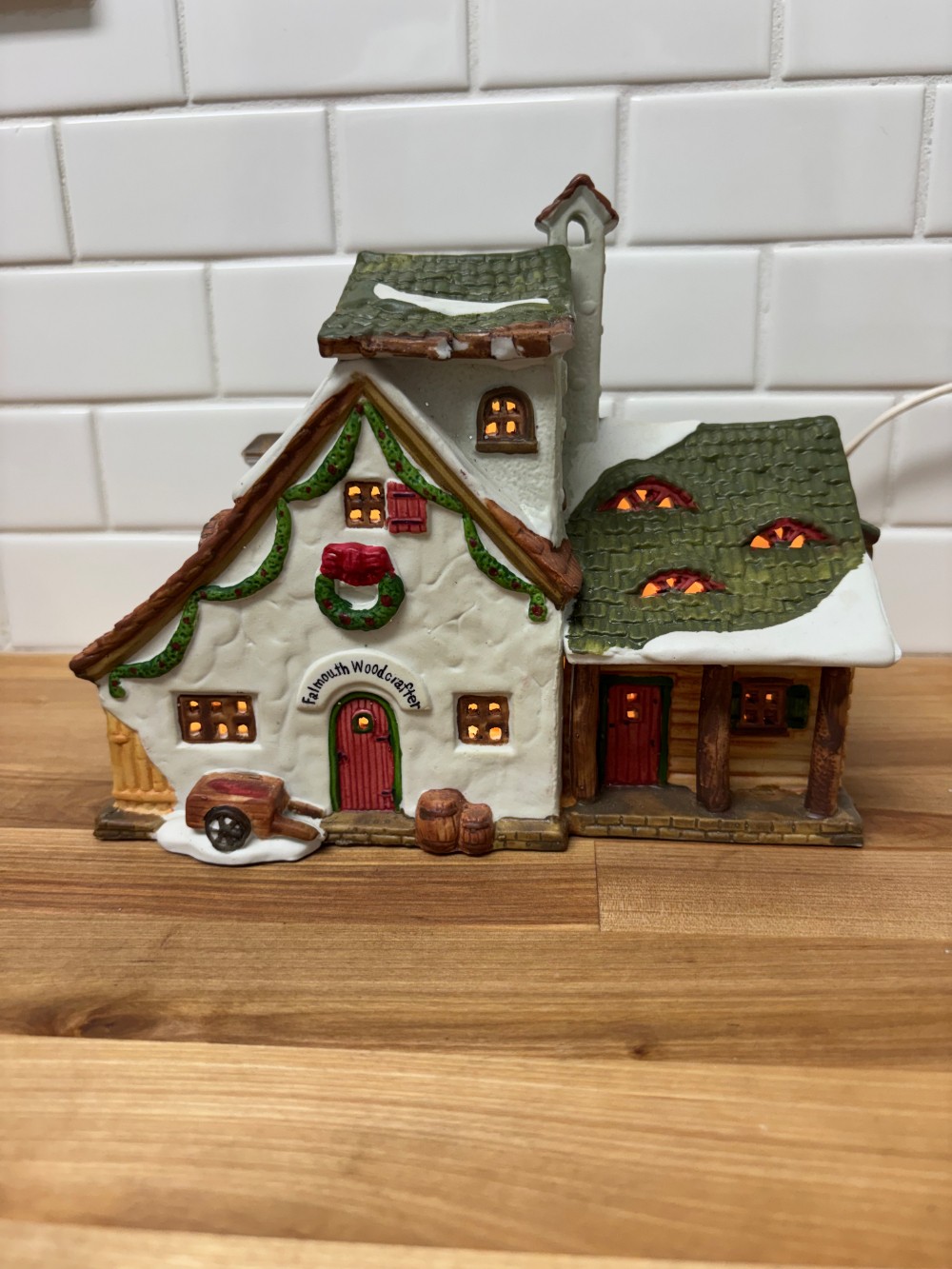 Falmouth Woodcrafter Christmas Village Lighted Building House Lemax Dickensvale 1994