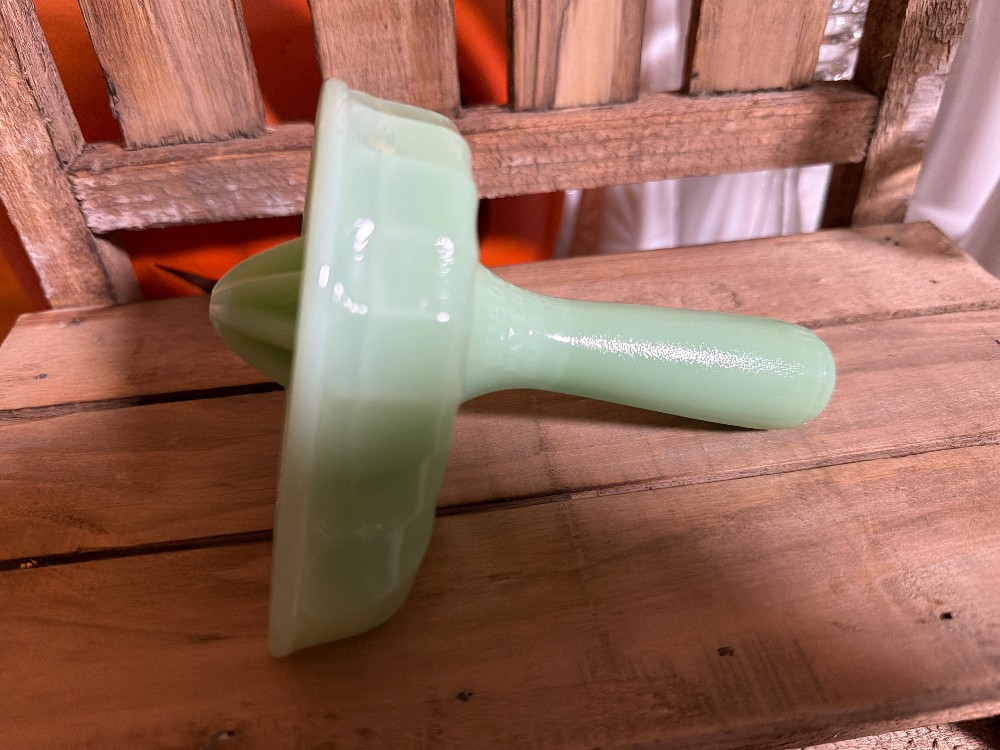 Rare Jadeite Hand Held Juicer