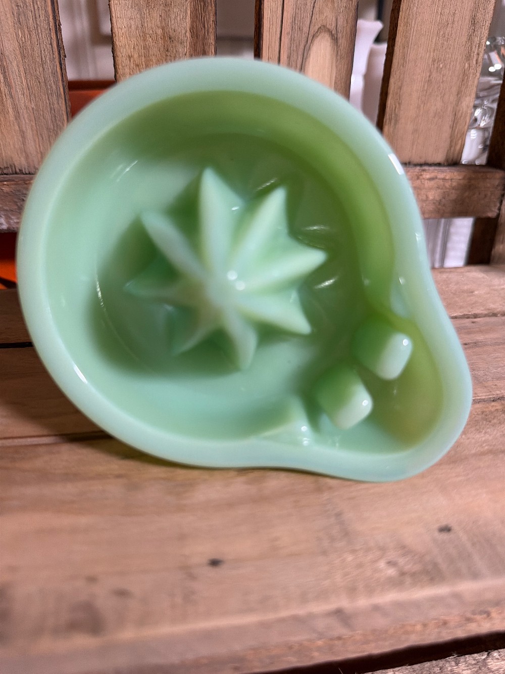 Rare Jadeite Hand Held Juicer