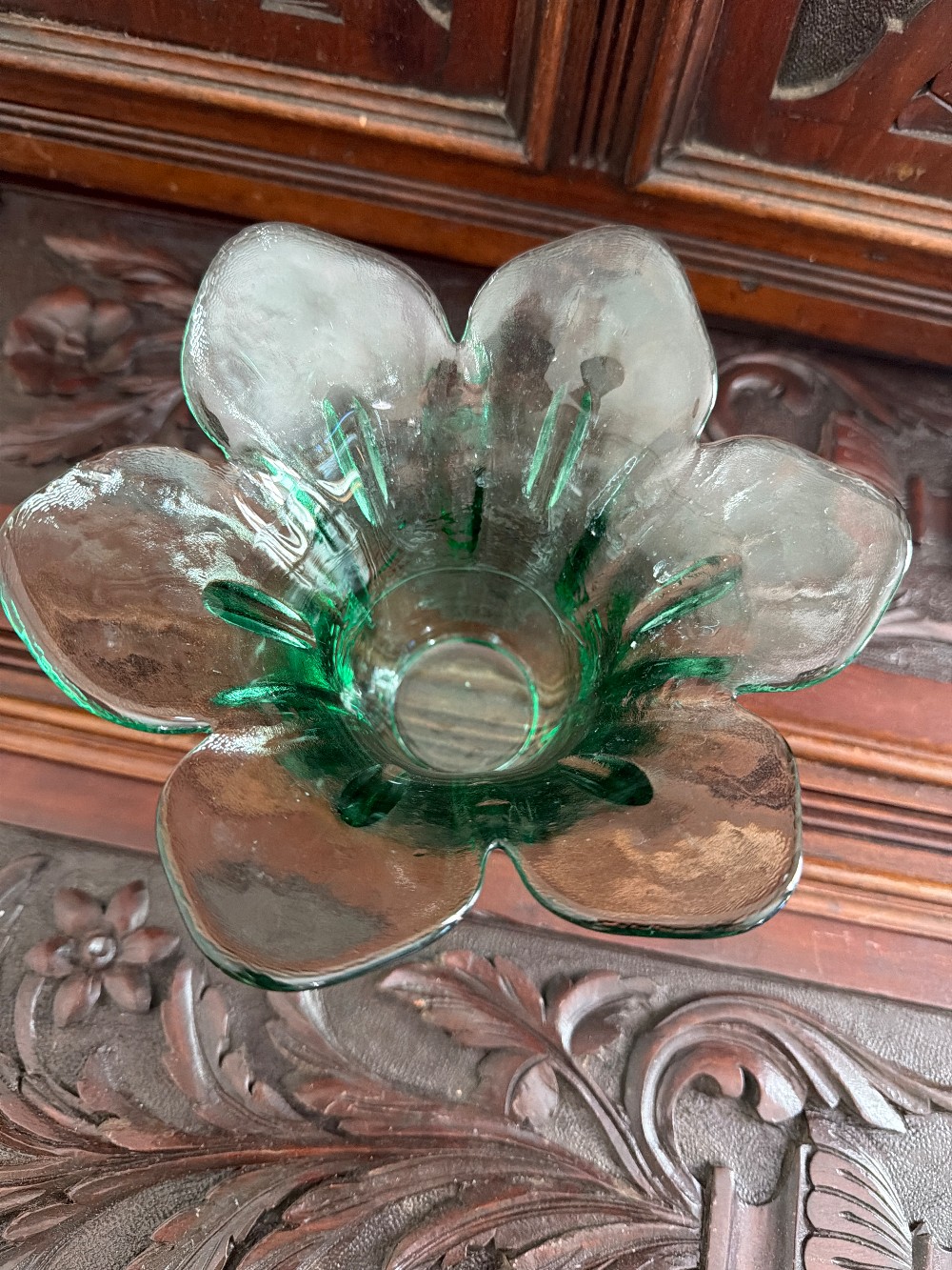 Beautiful Green Recycled Glass Tulip Vase
