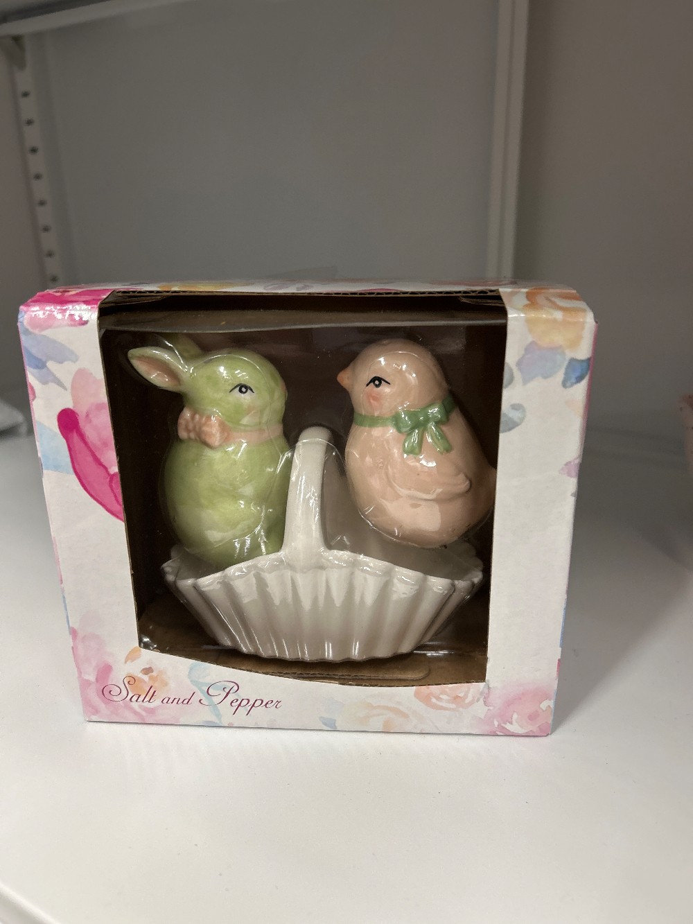 Bunny Salt and Pepper Set with Basket Holder NIB