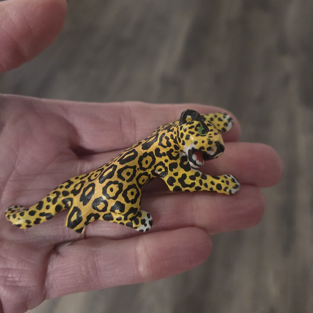 VTG Miniature Leopard Magnet Trinket