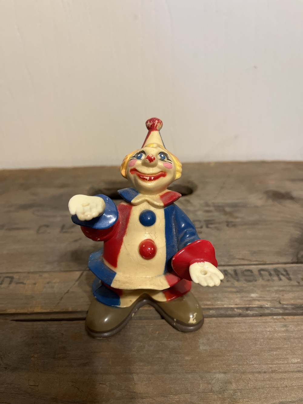 1977 Wilton clown cake topper as is