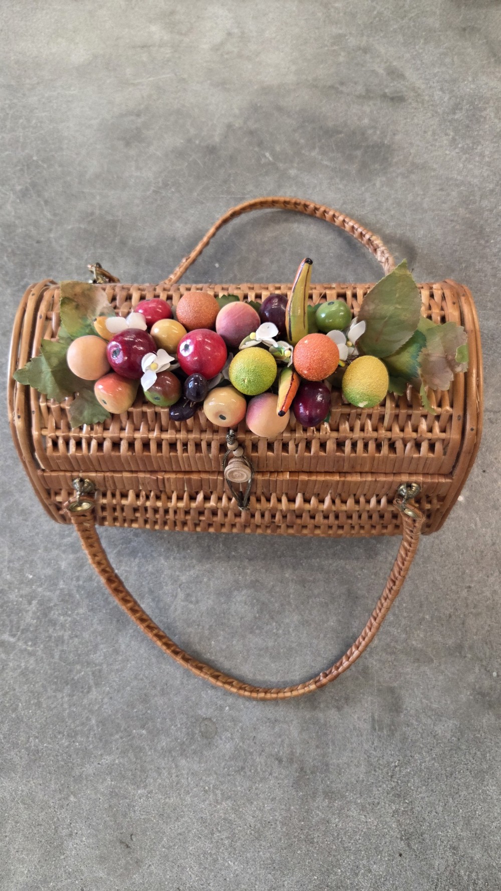 Do-1716 vintage wicker handbag