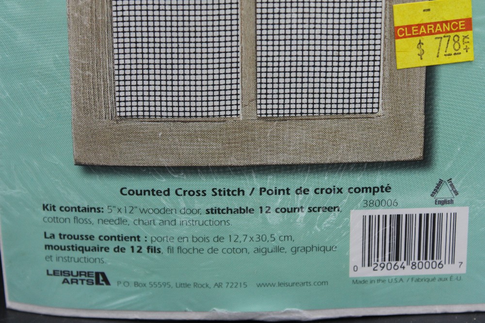 Vtg cross-stitch kit door/bird houses/cardinal