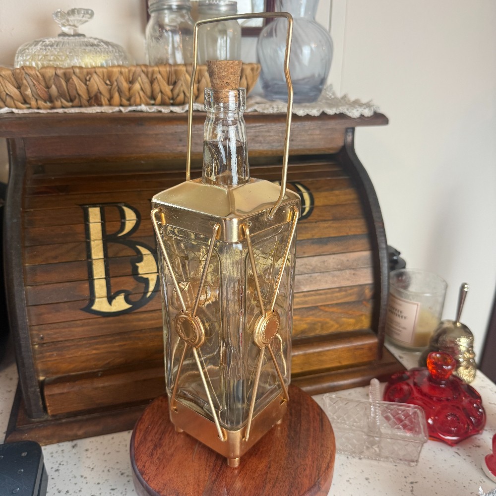 Vintage Musical Decanter in Gold Wire Caddy, Japan - DANA