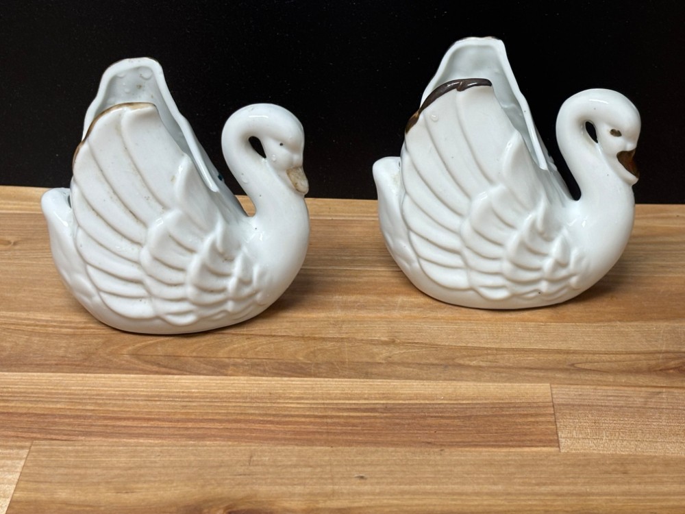 Mini Ceramic Swan Planters 3.5 Inch Cottage Kitsch Decor Set of 2. Vintage Pair