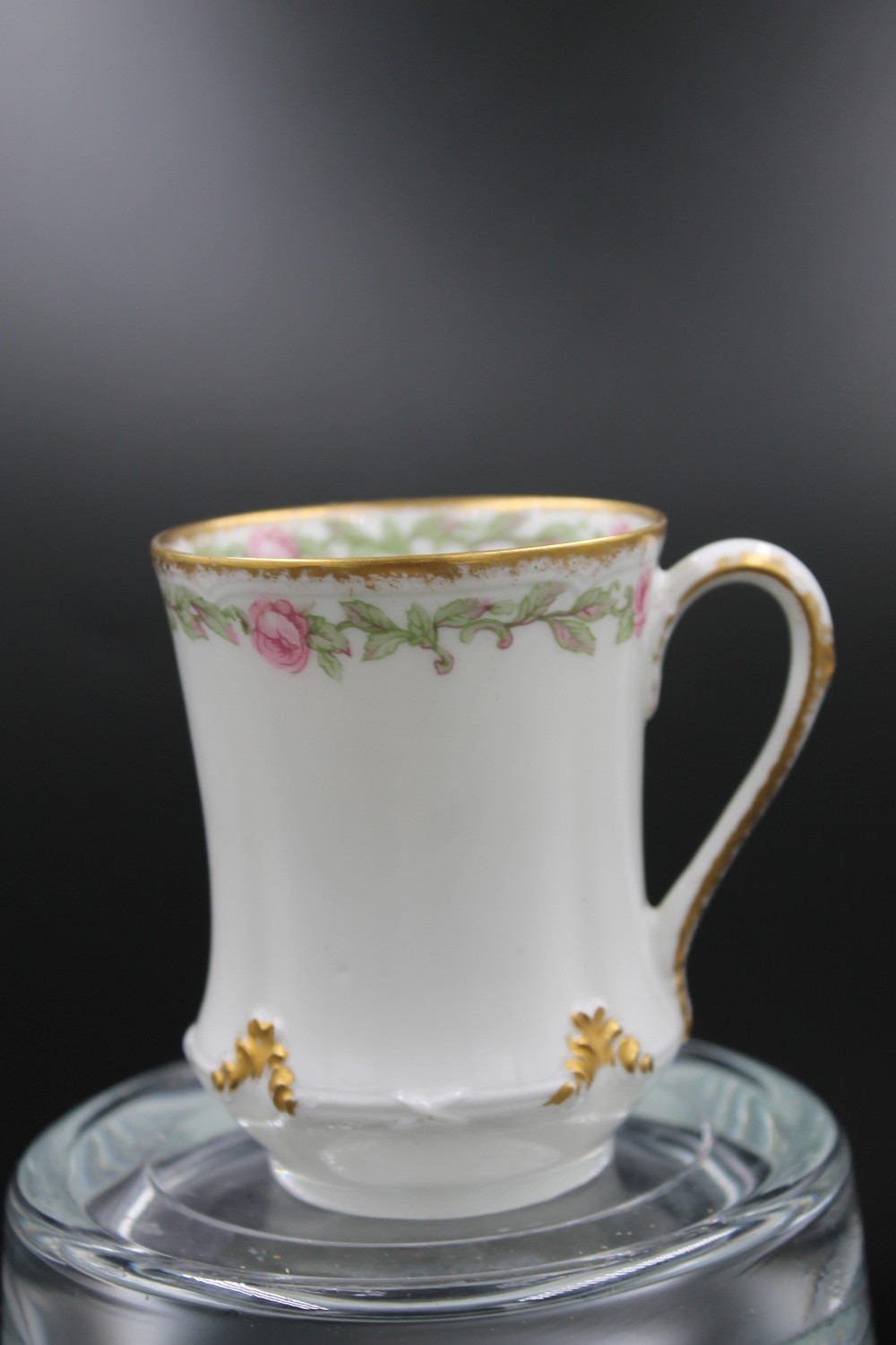 Vtg Limoges porcelain teacup/removable gold glitter faux tree