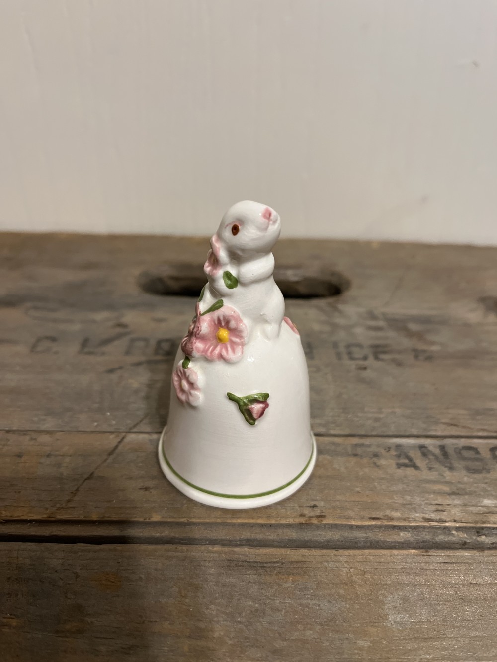 Vtg Avon/Weiss bunny bell