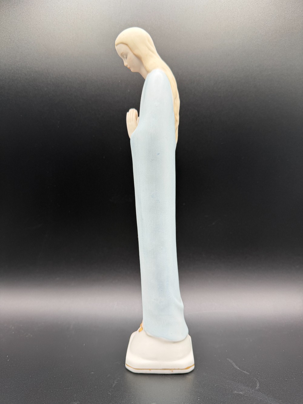Vintage Mid-Century Pastel Porcelain Mother Mary  Praying Madonna Figurine