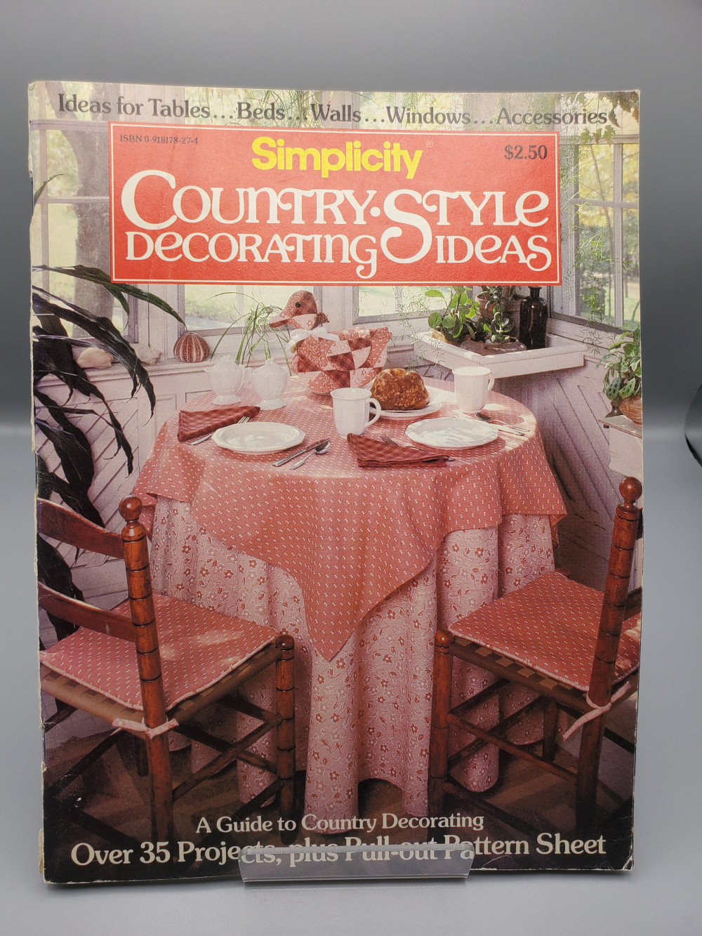 Simplicity Country Style Decorating Ideas 1982