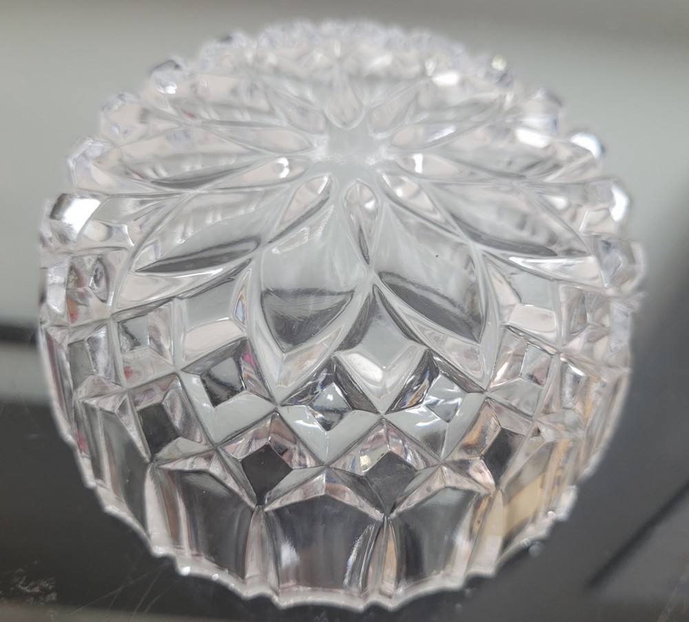West German 74% lead crystal 4 in. bowl