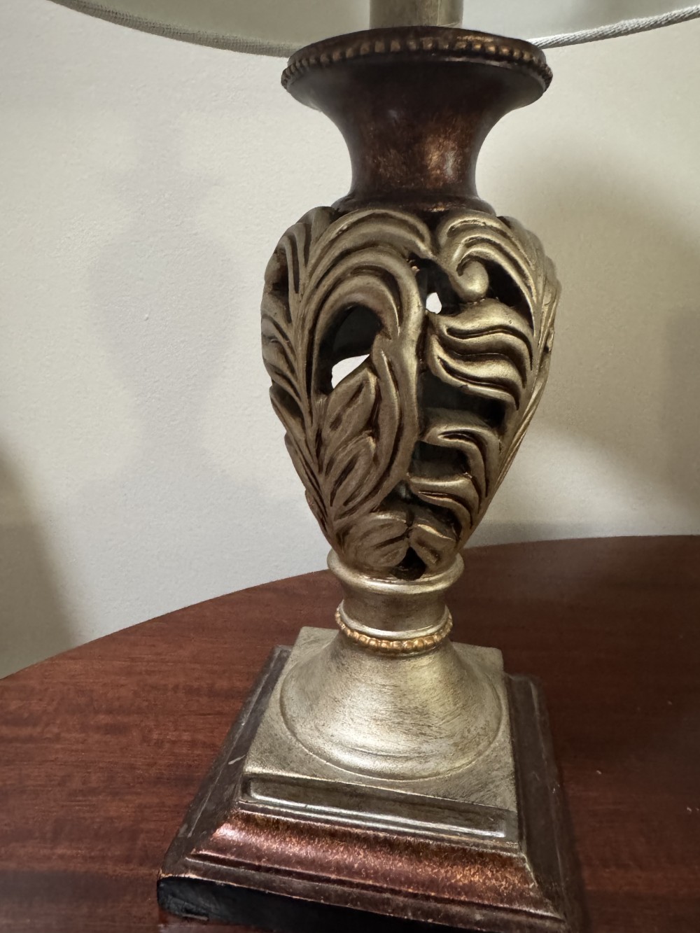 LAMP, GOLD ACANTHUS LEAF DESIGN