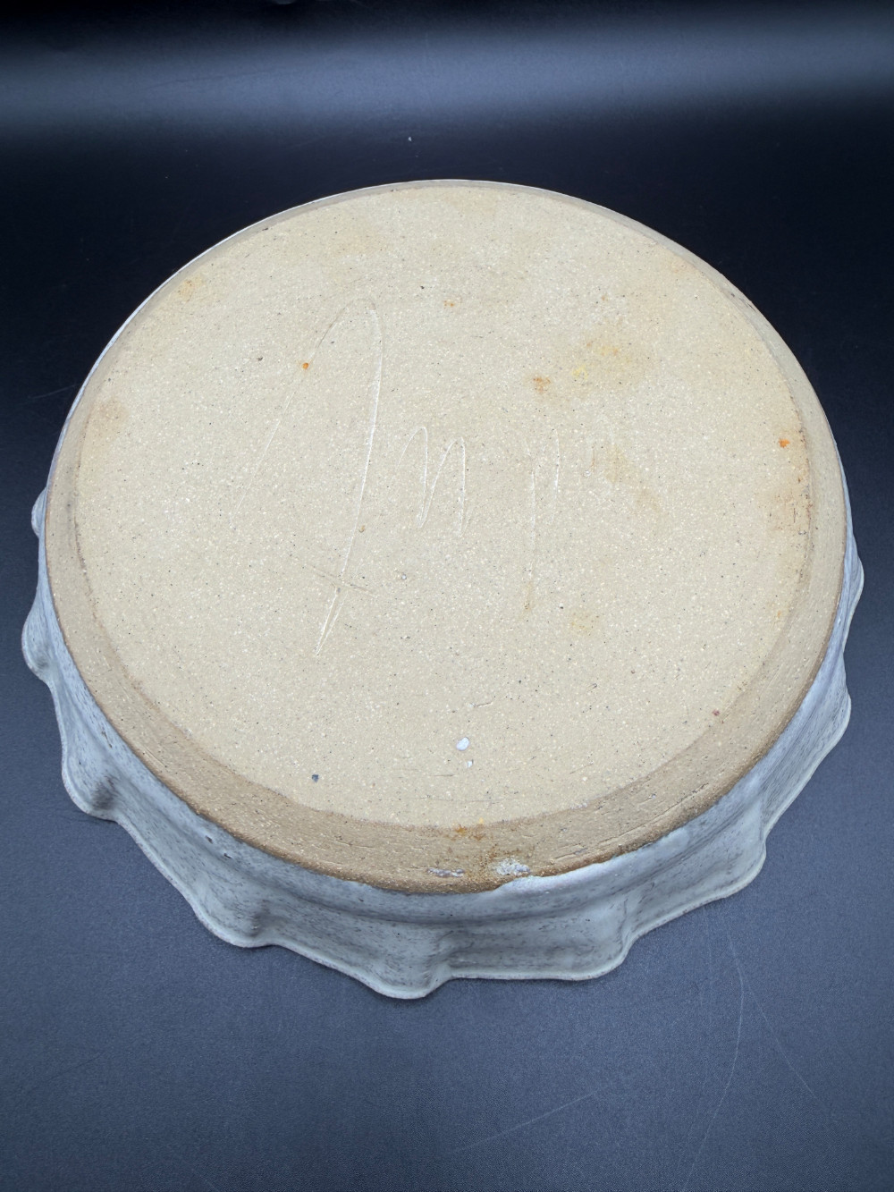 Vintage Hand-Thrown Studio Pottery Scalloped Pie Dish – Blue Cursive Pie Pie Pie Speckled Stoneware Baker, Signe