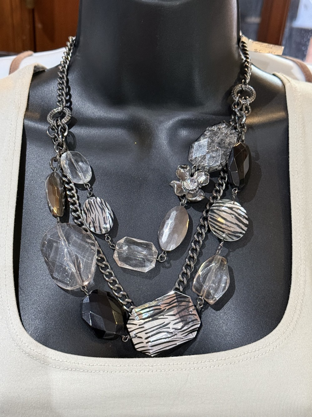 Necklace Chunky Blk & Zebra Bead Gunmetal Multi Strand