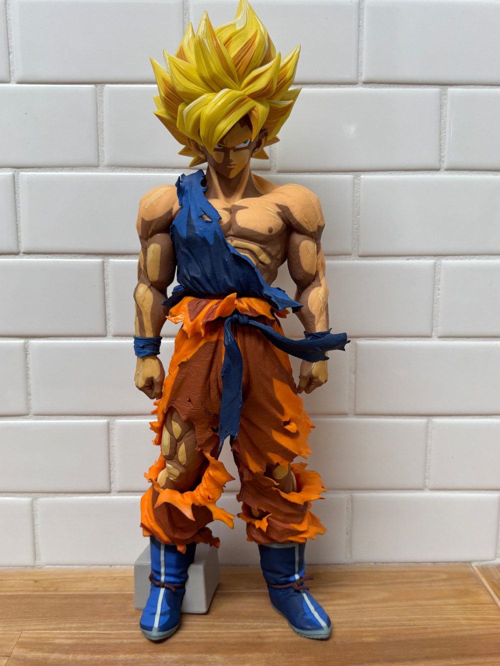Dragon Ball Z Super Saiyan Goku SMSP Manga Dimensions 2016 Figure 13 Inch
