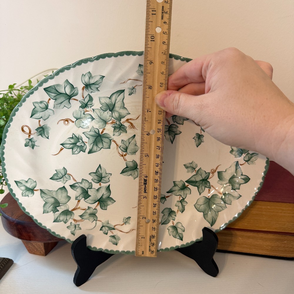 Vintage Green Ivy Oval Serving Platter