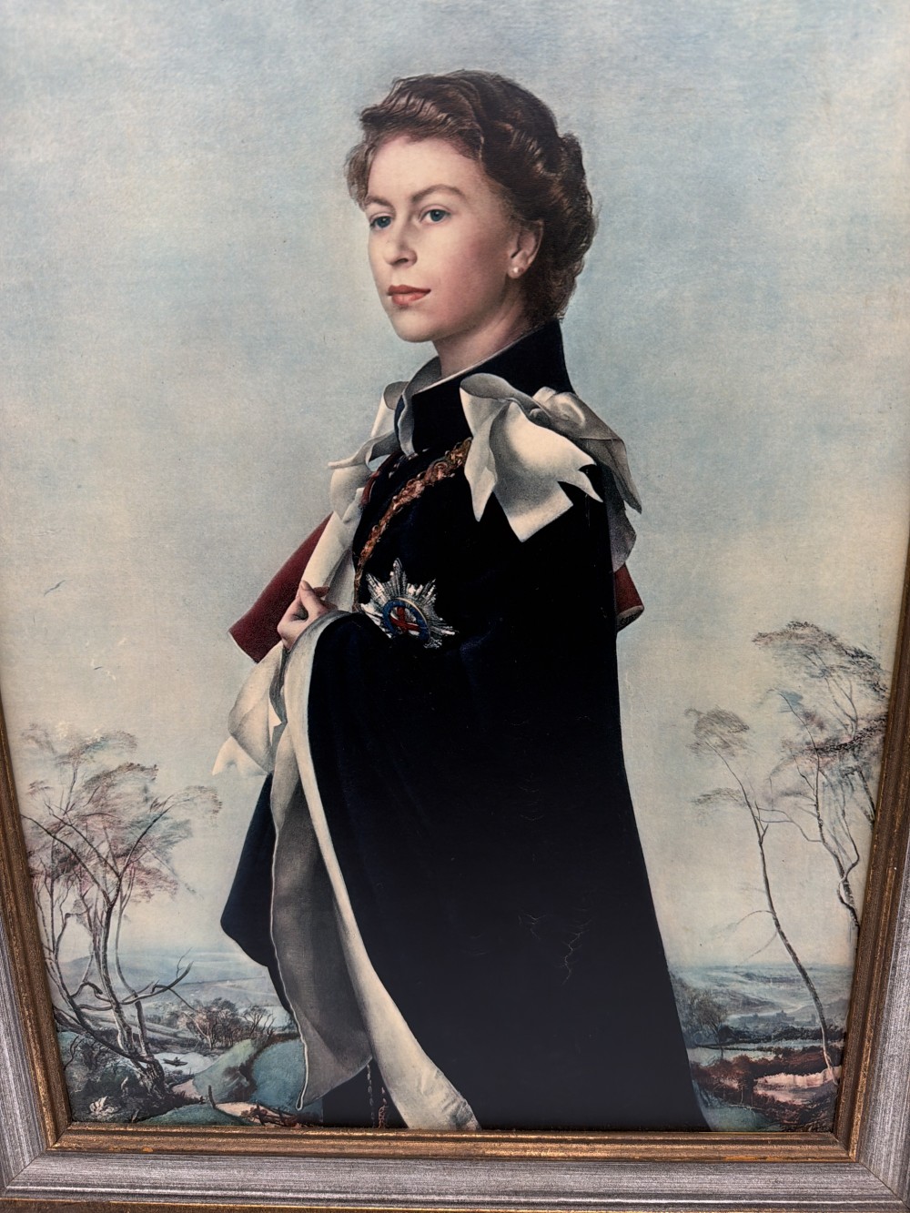 Framed Queen Elizabeth II Print AS IS