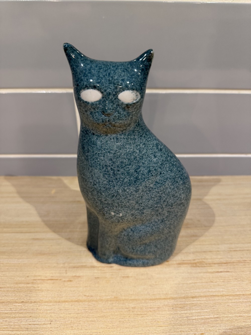 Vtg. UCGC Blue Spongeware Cat