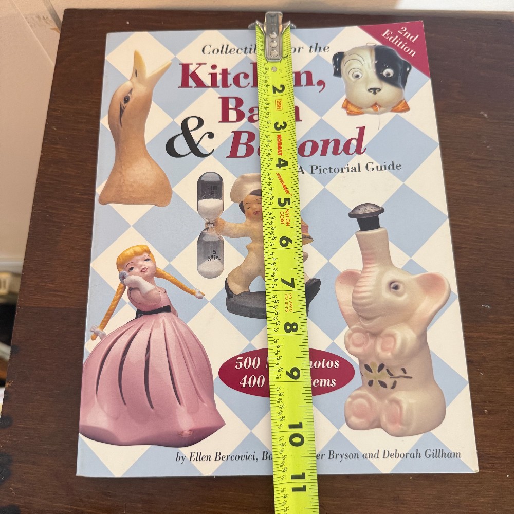 Collectibles for the Kitchen, Bath and Beyond, 2nd Edition, Blue and Cream Softcover
