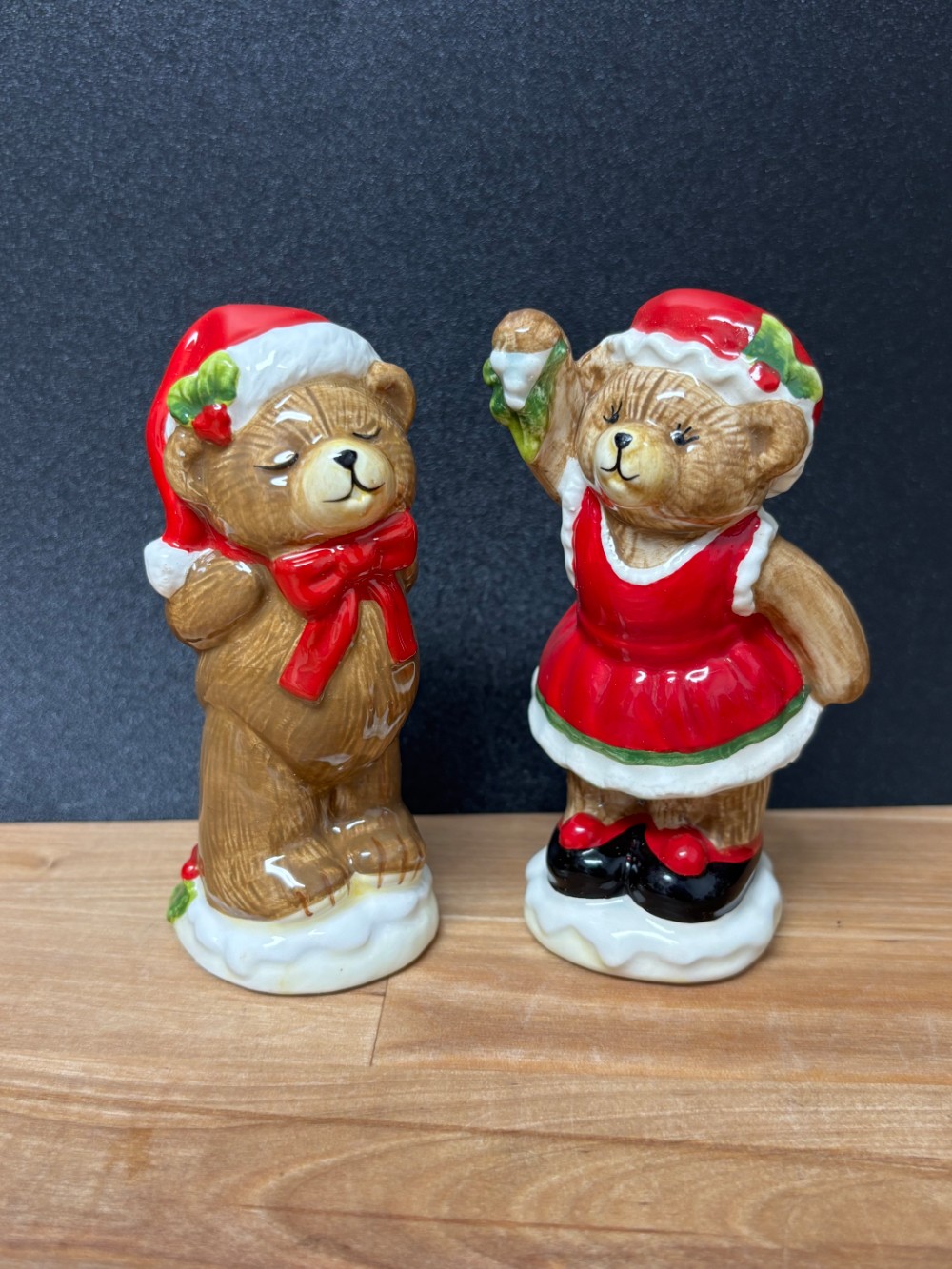 Fitz and Floyd Christmas Teddy Bear Salt & Pepper Shakers Holiday Couple