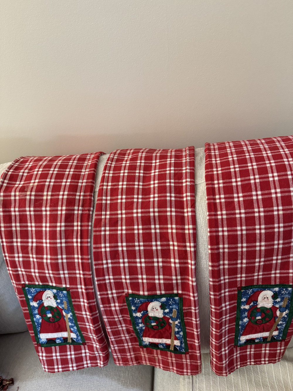 SET 3 CHRISTMAS KITCHEN TOWELS, RED PLAID