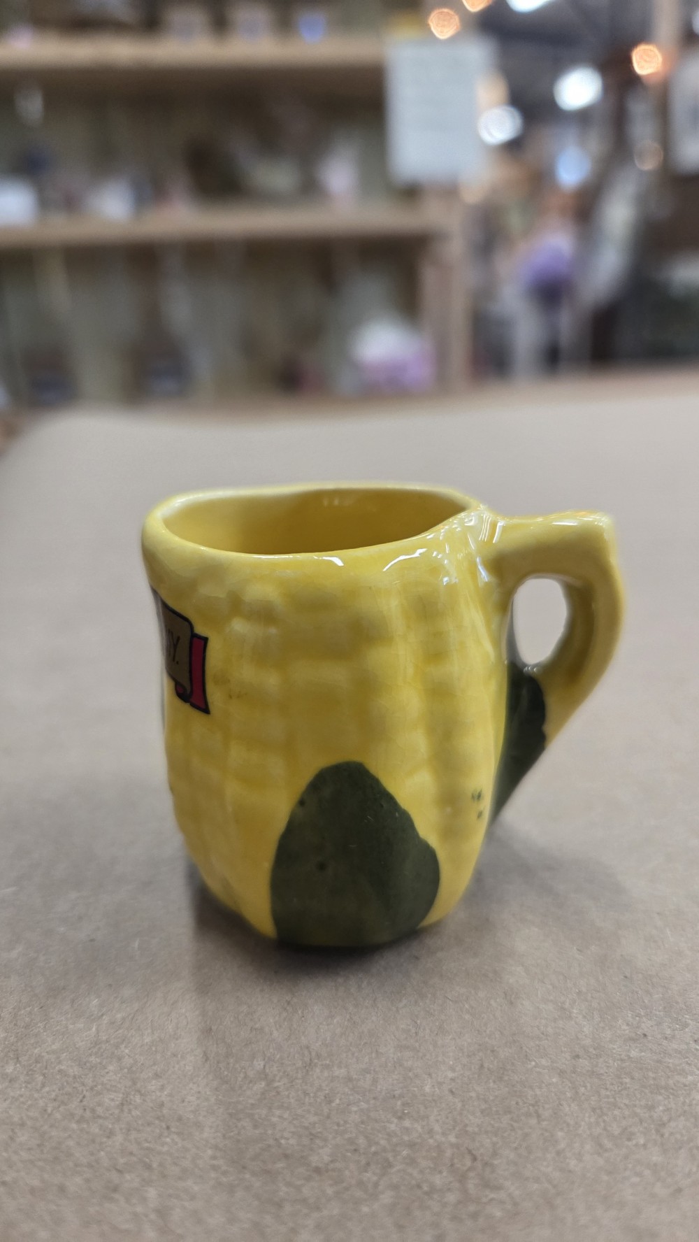 DO-1742 miniature corn mug