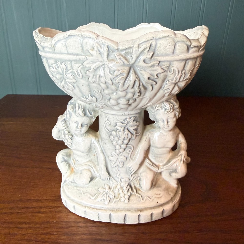 Ardco Cherub Compote Planter, Grapes