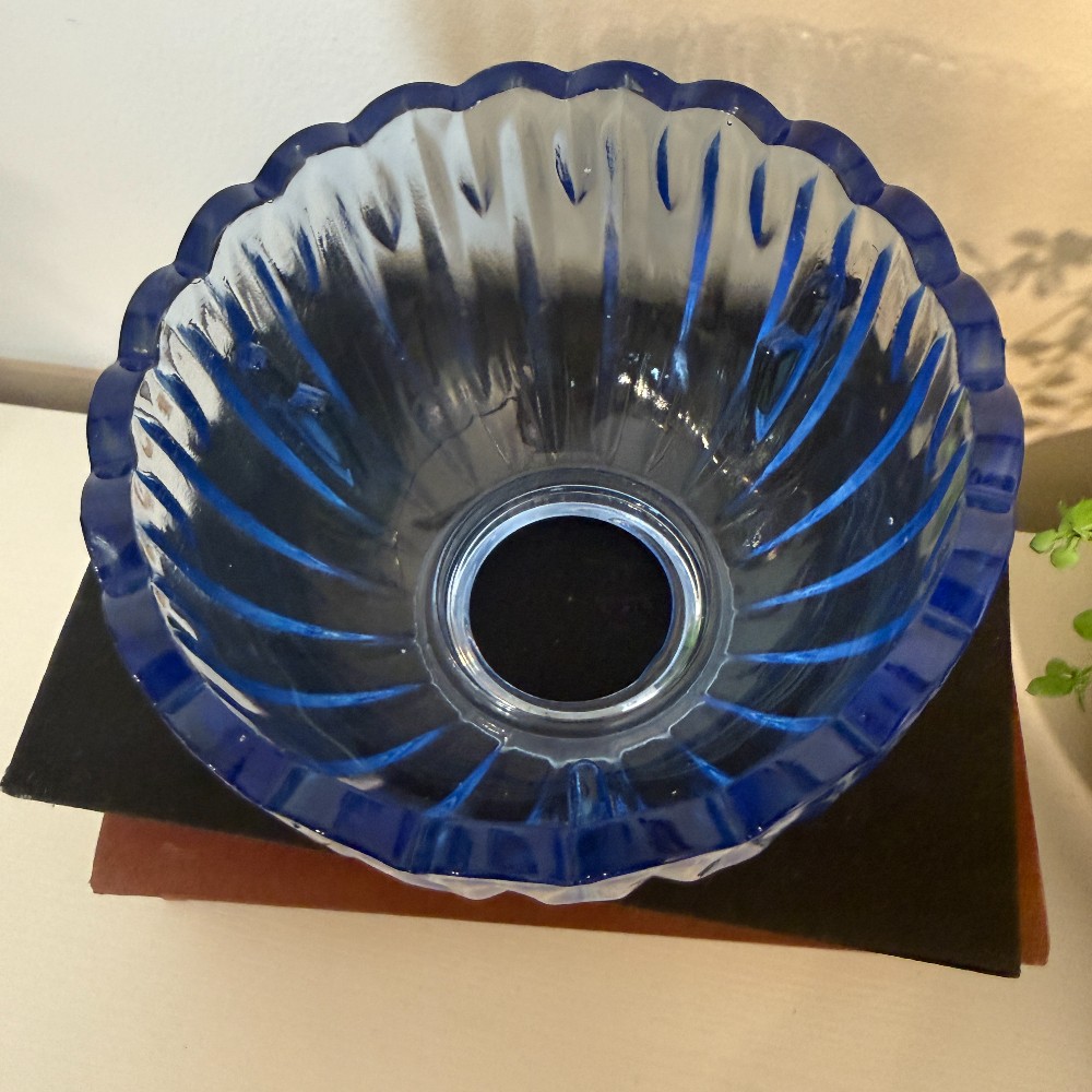 L.E. Smith Blue Ribbed Glass Fairy Lamp Top