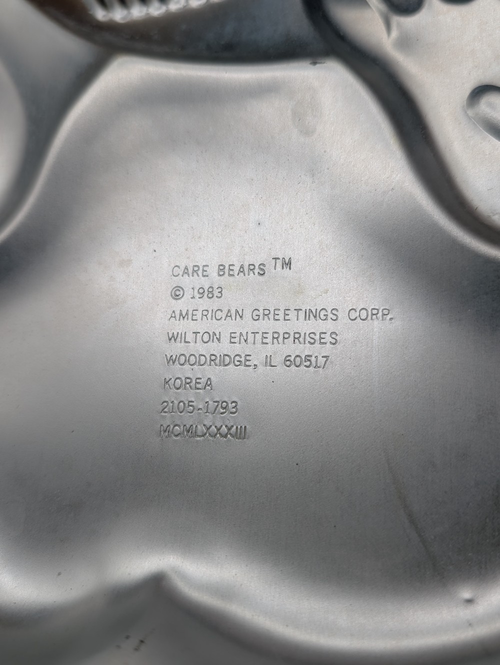 Vtg 1983 Care Bears Birthday Bear cake pan by Wilton