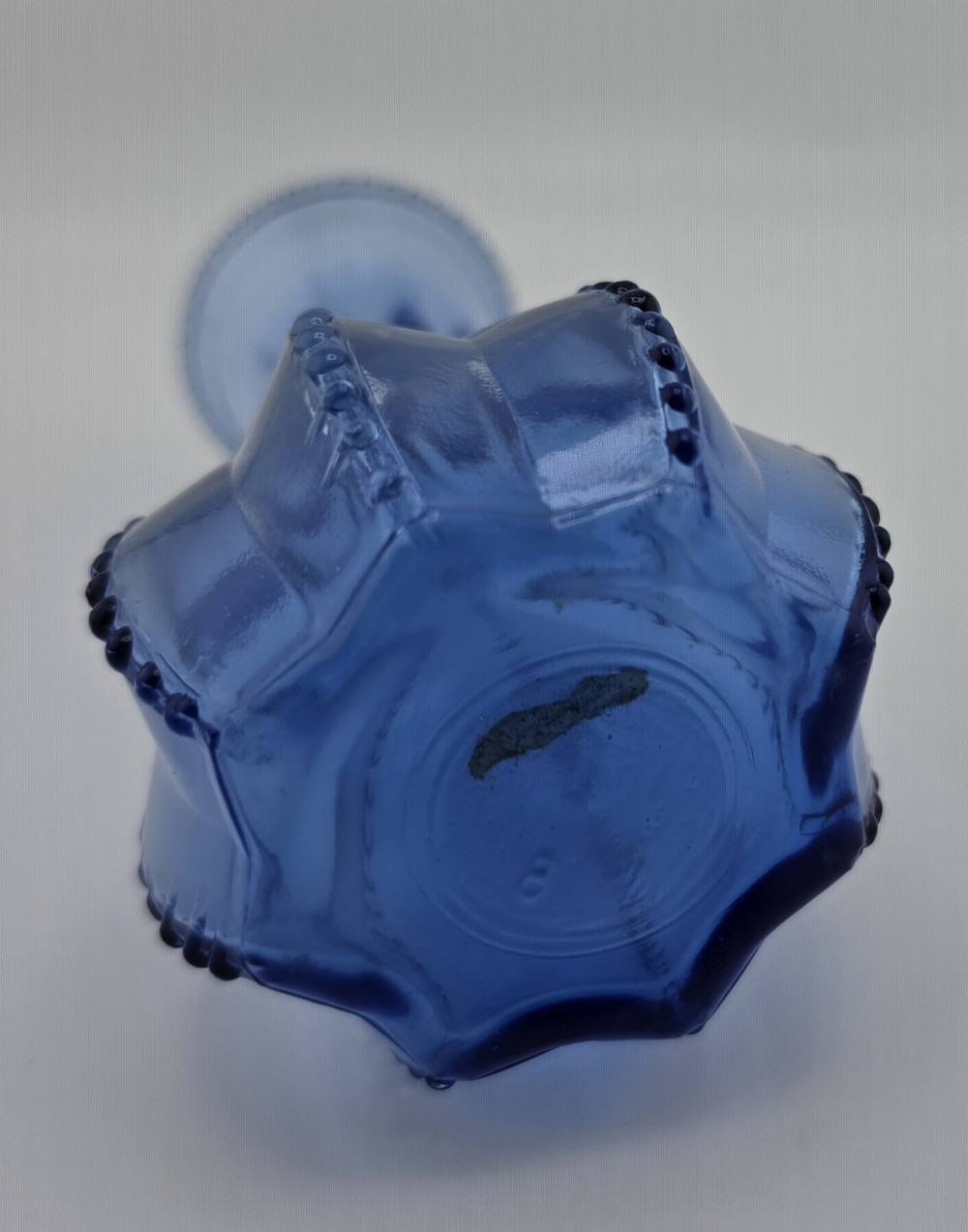 VTG 1940s Indiana Glass Cobalt Beaded Bud Vase