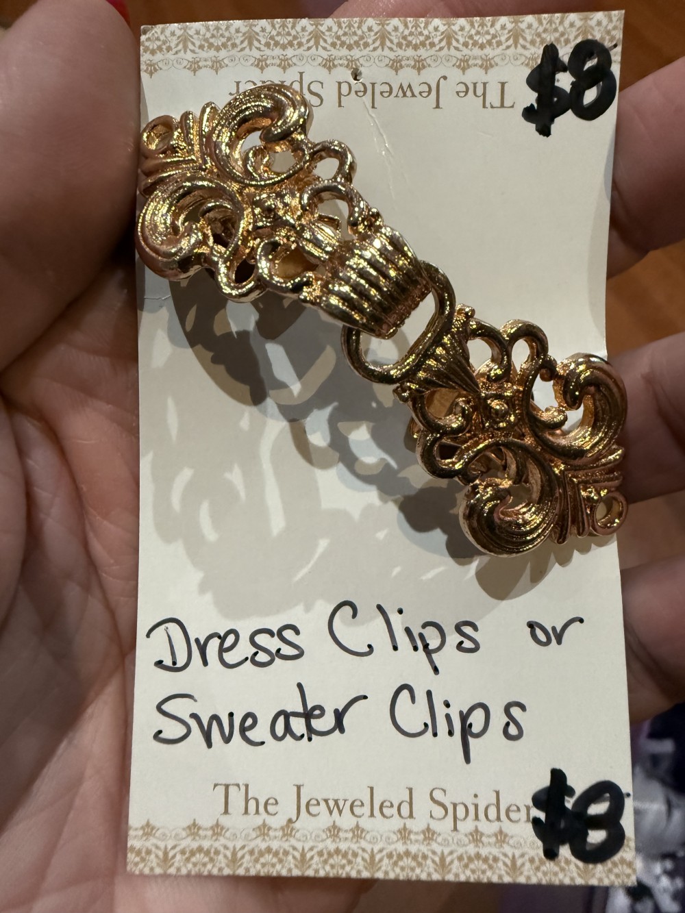 Sweater Clip, Cloak Clip, Dress Clip: Long Loops