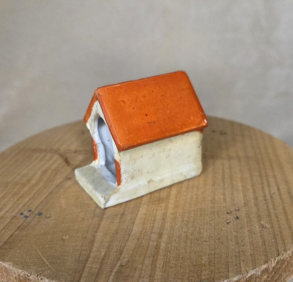 VTG Mini Porcelain Dog House 2