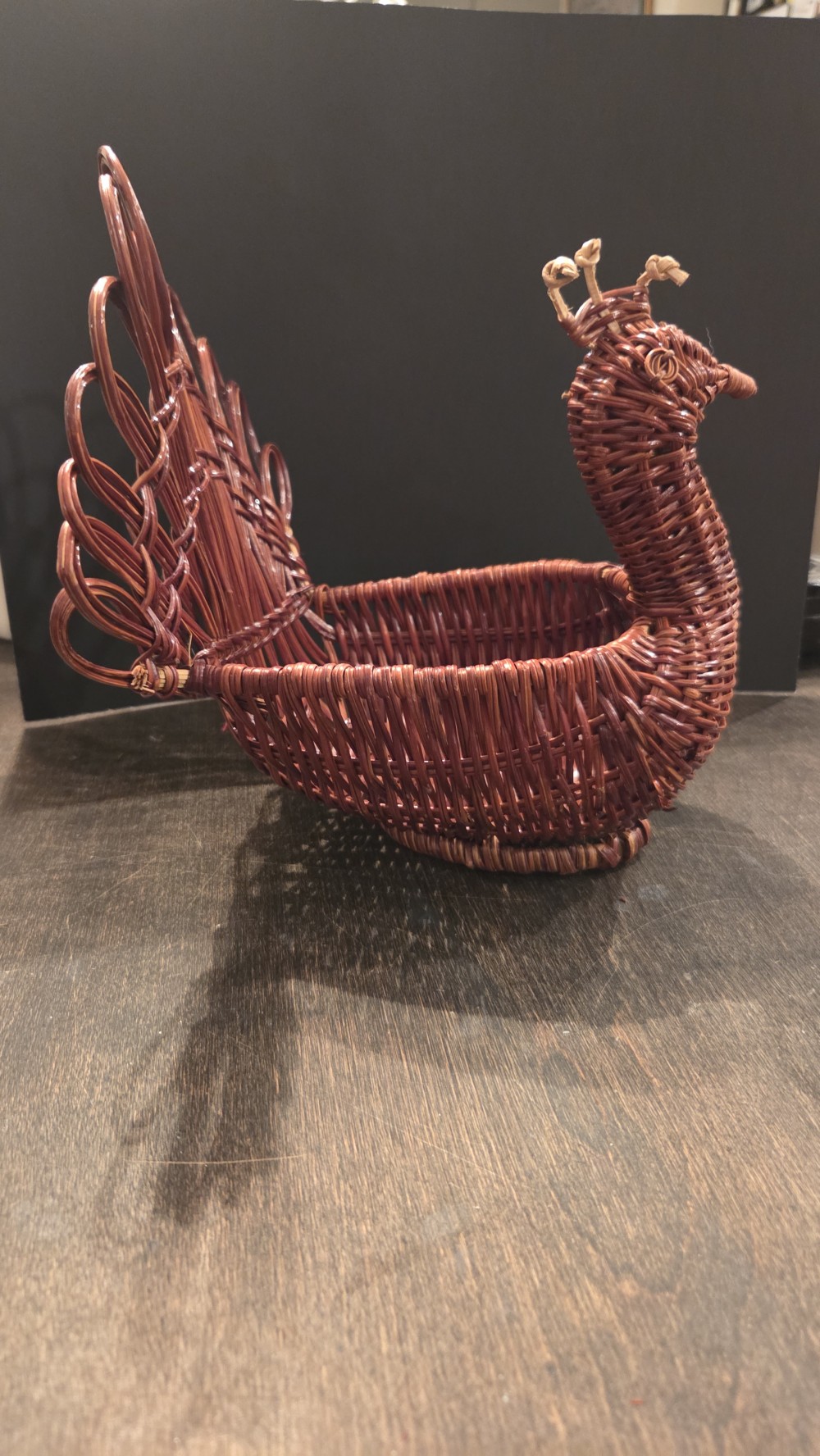 DO-1849 wicker Turkey shape basket