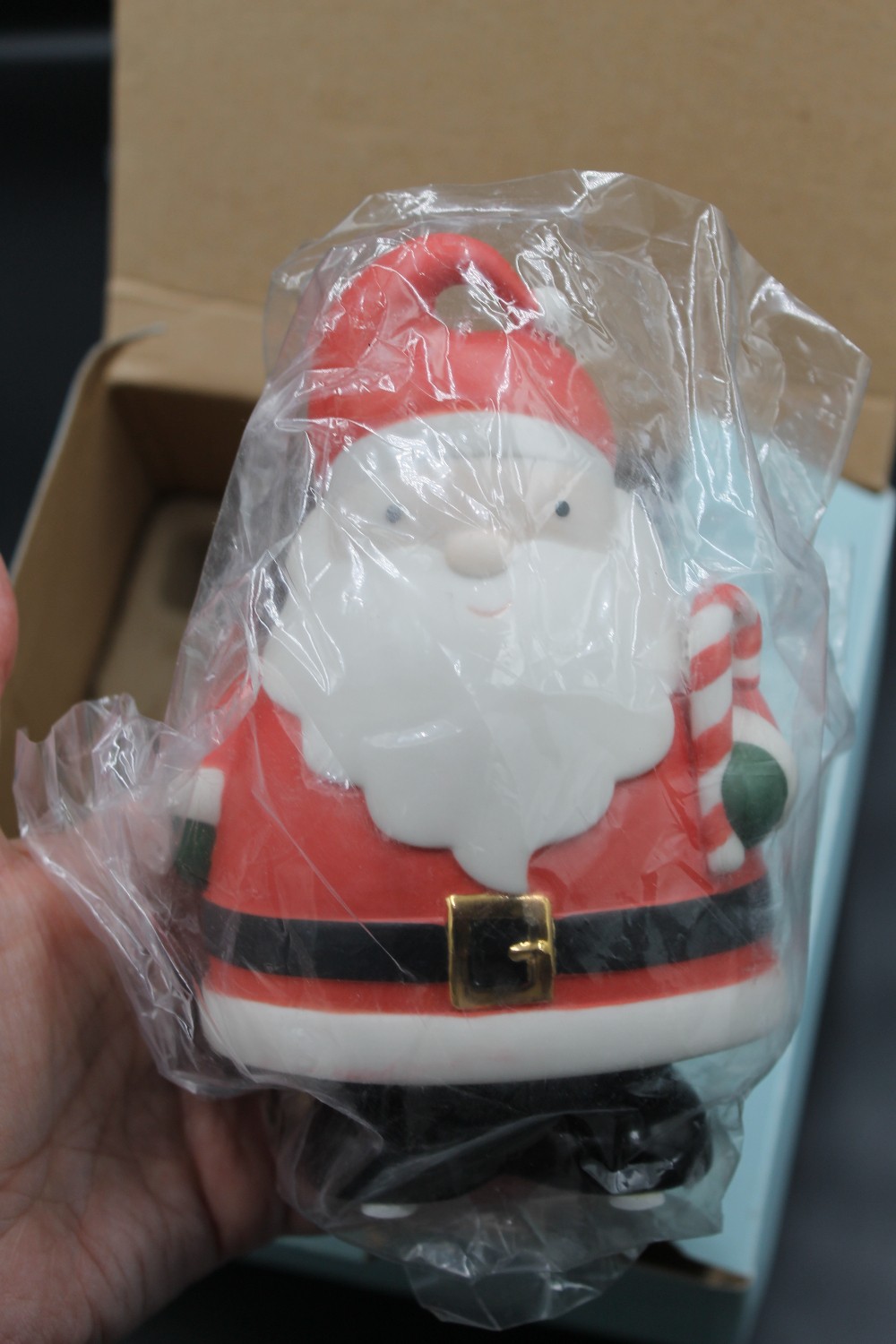NIB PartyLite Jolly Santa reed diffuser holder