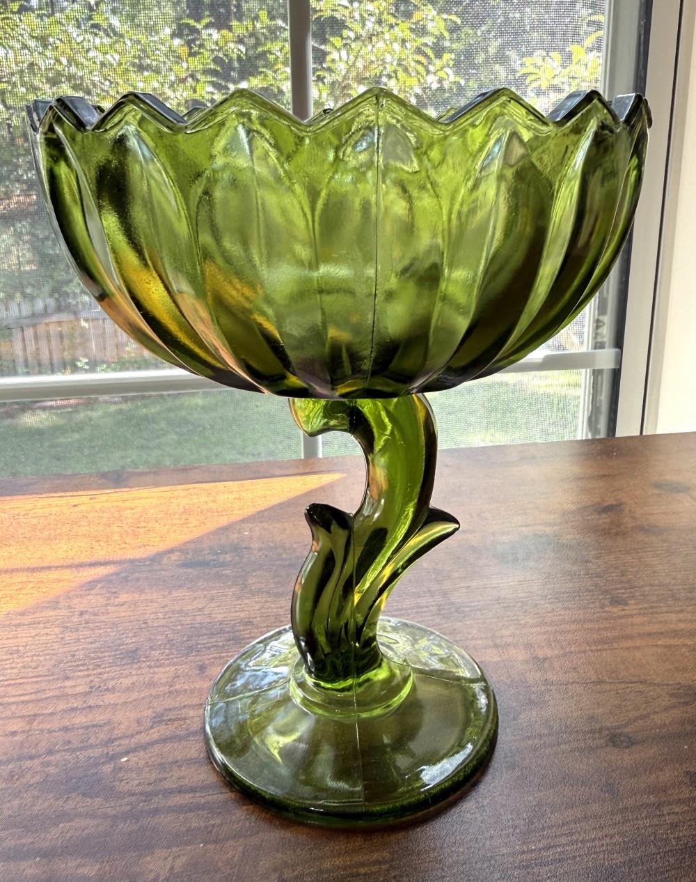 Indiana Glass Lotus Blossom Bowl